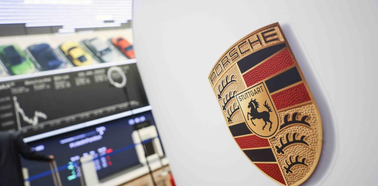Porsche Stock Is a Wall Street Darling With 22% Surge Since IPO (Bloomberg)