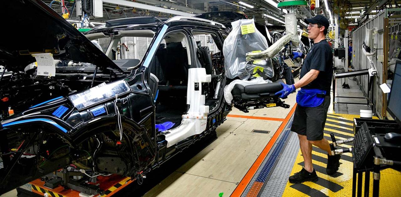 Detroit Automakers, UAW Agree to Curb Production to Contain Coronavirus