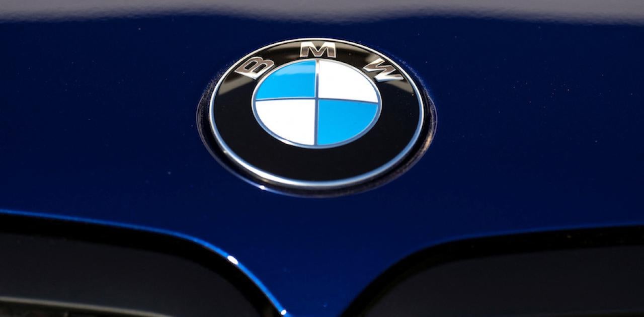 BMW Gets Help From China for First Electric Mini Cooper Platform (Bloomberg)