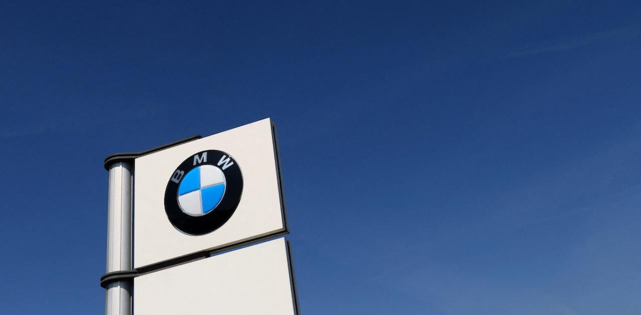 BMW&#039;s Q4 Automotive Margin Beats Expectations, But Dividend Falls (Reuters)