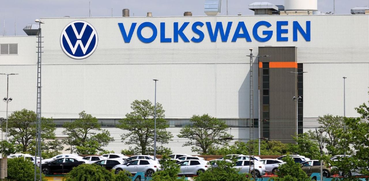 VW Lays Off Workers at Key EV Factory Over Cratering Demand (Bloomberg)