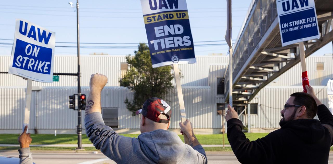 Ford Sweetens Wage Offer in Proposal to Striking UAW Workers (Bloomberg)