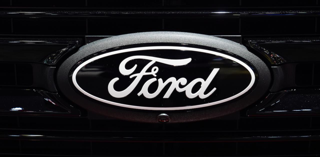 Ford Pulls Back Further From EVs With $1.9 Billion SUV Pivot (Bloomberg)