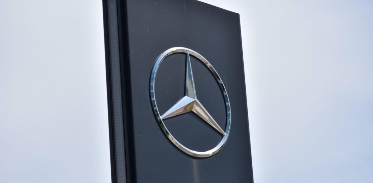 Mercedes Sees Car Demand Continuing to Outrun Supply